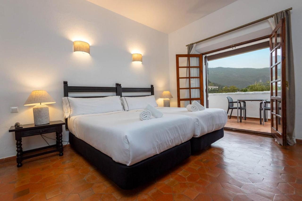 Hotel Tugasa Las Truchas El Bosque Buitenkant foto